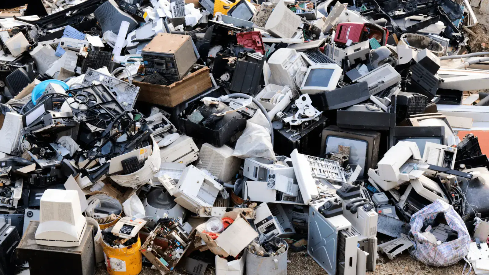 Unlock the Wealth in Your E-waste: Expert Insights on the Complete Recycling Journey