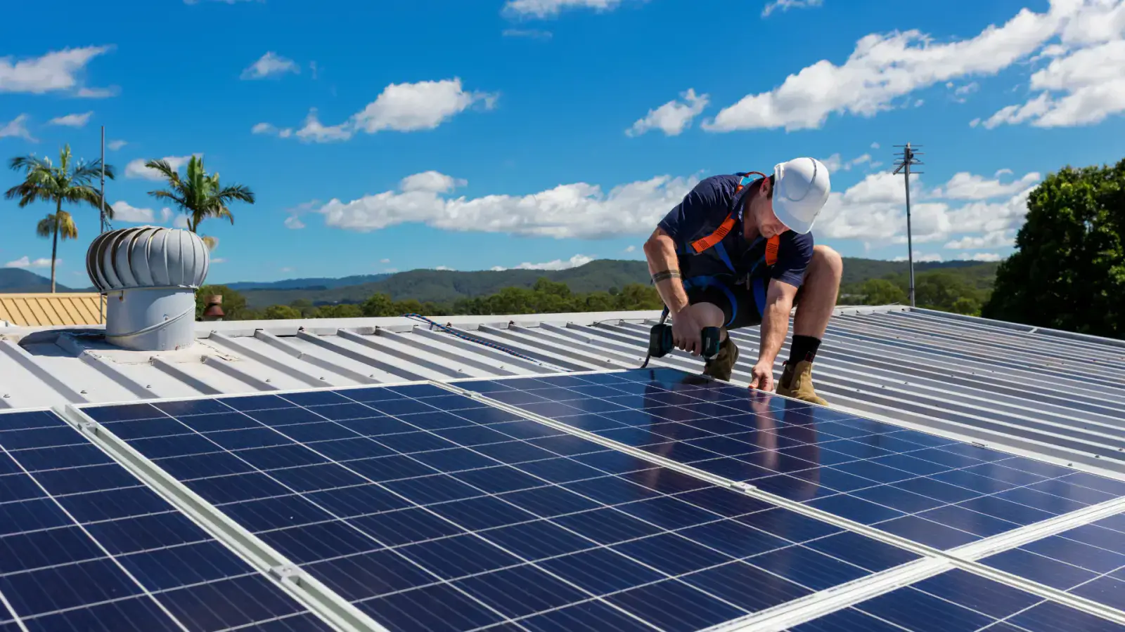 Revolutionize Your Green Footprint By Unlocking Solar Panel Recycling's Full Potential