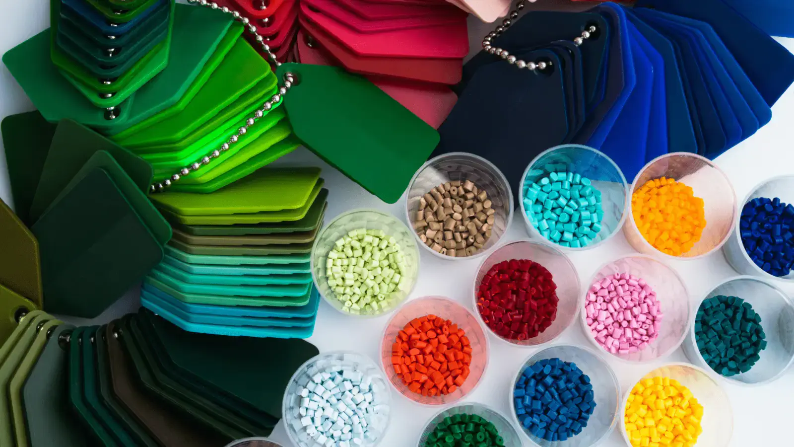 Designing Recyclable and Reusable Polymers for a Circular Economy