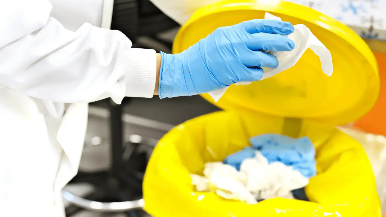 Circularity in Hazardous Chemical Disposal: Minimizing Waste & Enhancing Reuse