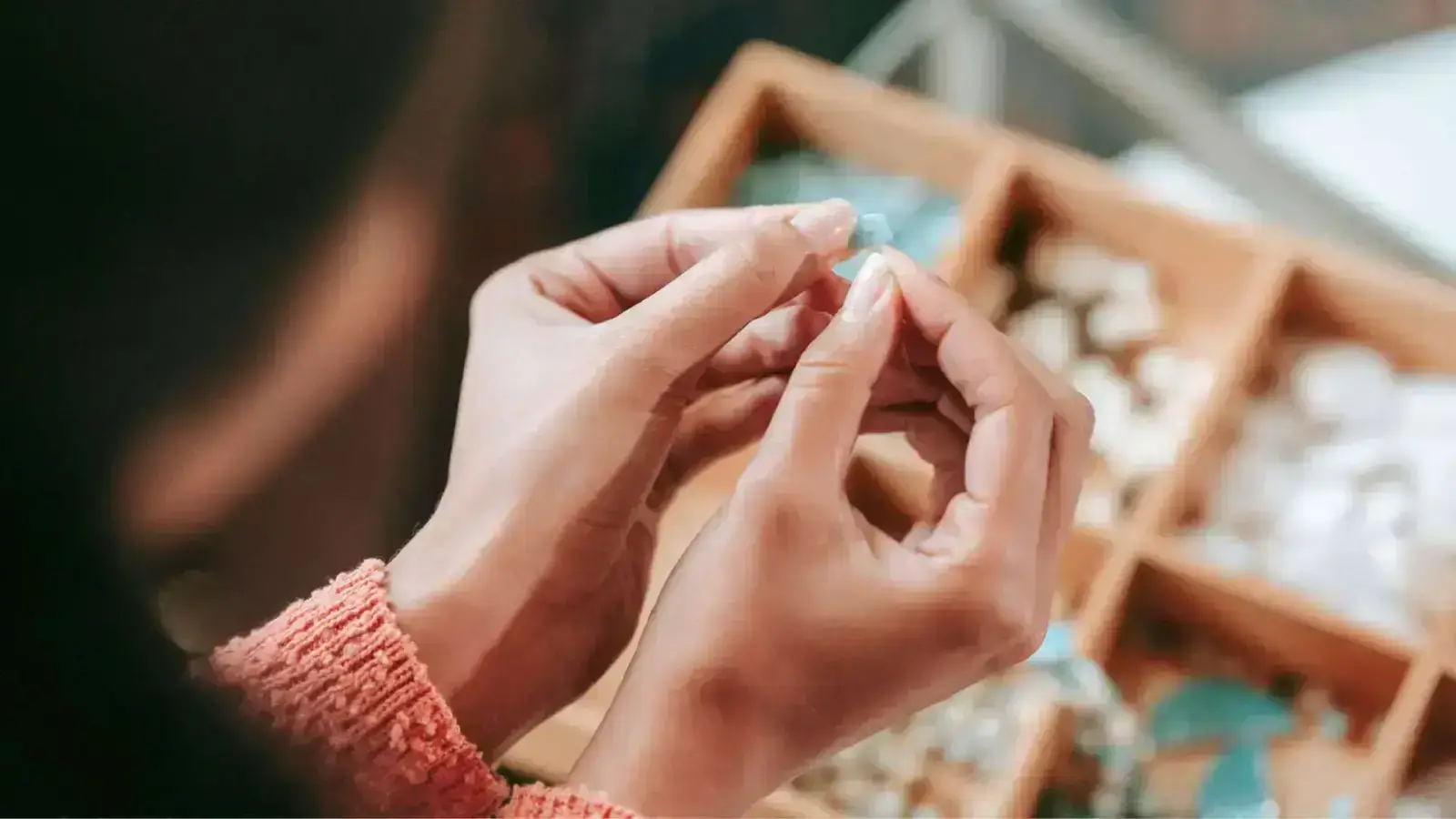 Unleashing Upcycled Accessories for Sustainable Fashion