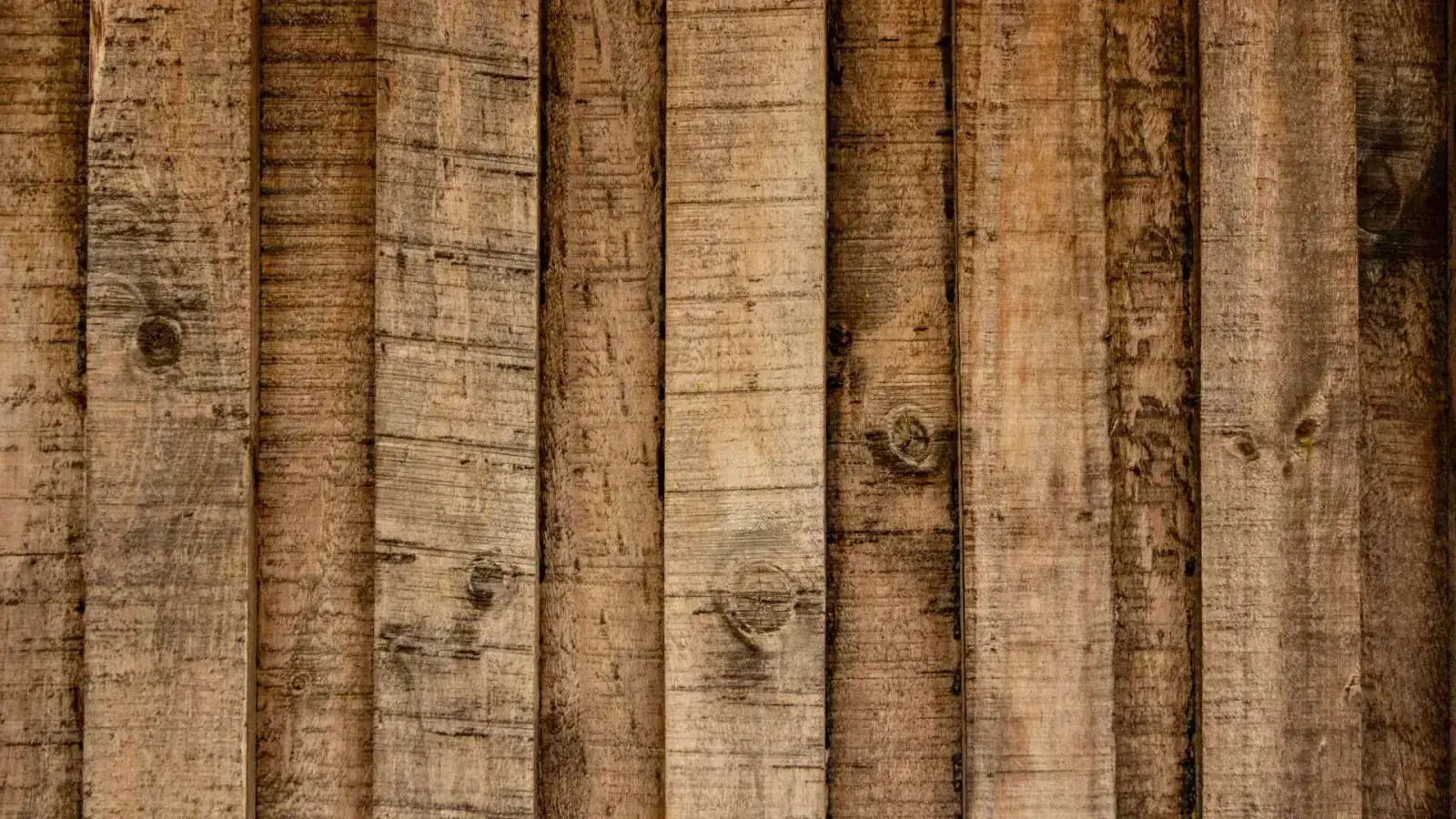 Transform Your Home with Reclaimed Wood Siding