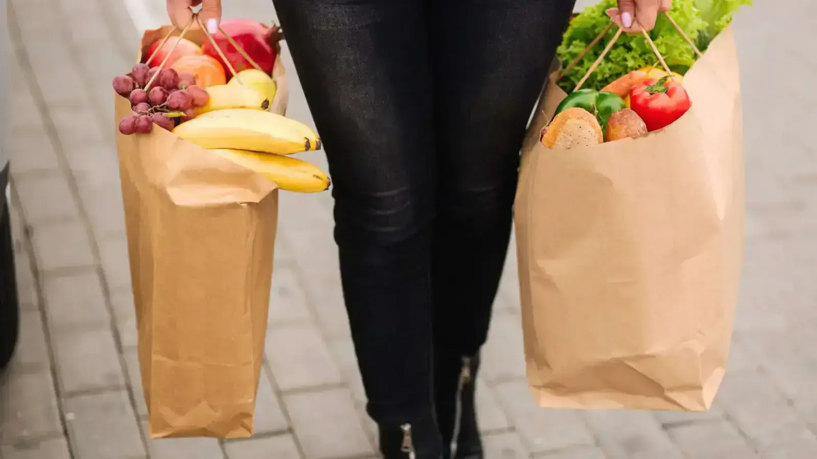 Your Guide to Eco-Friendly Groceries & Farmers Markets
