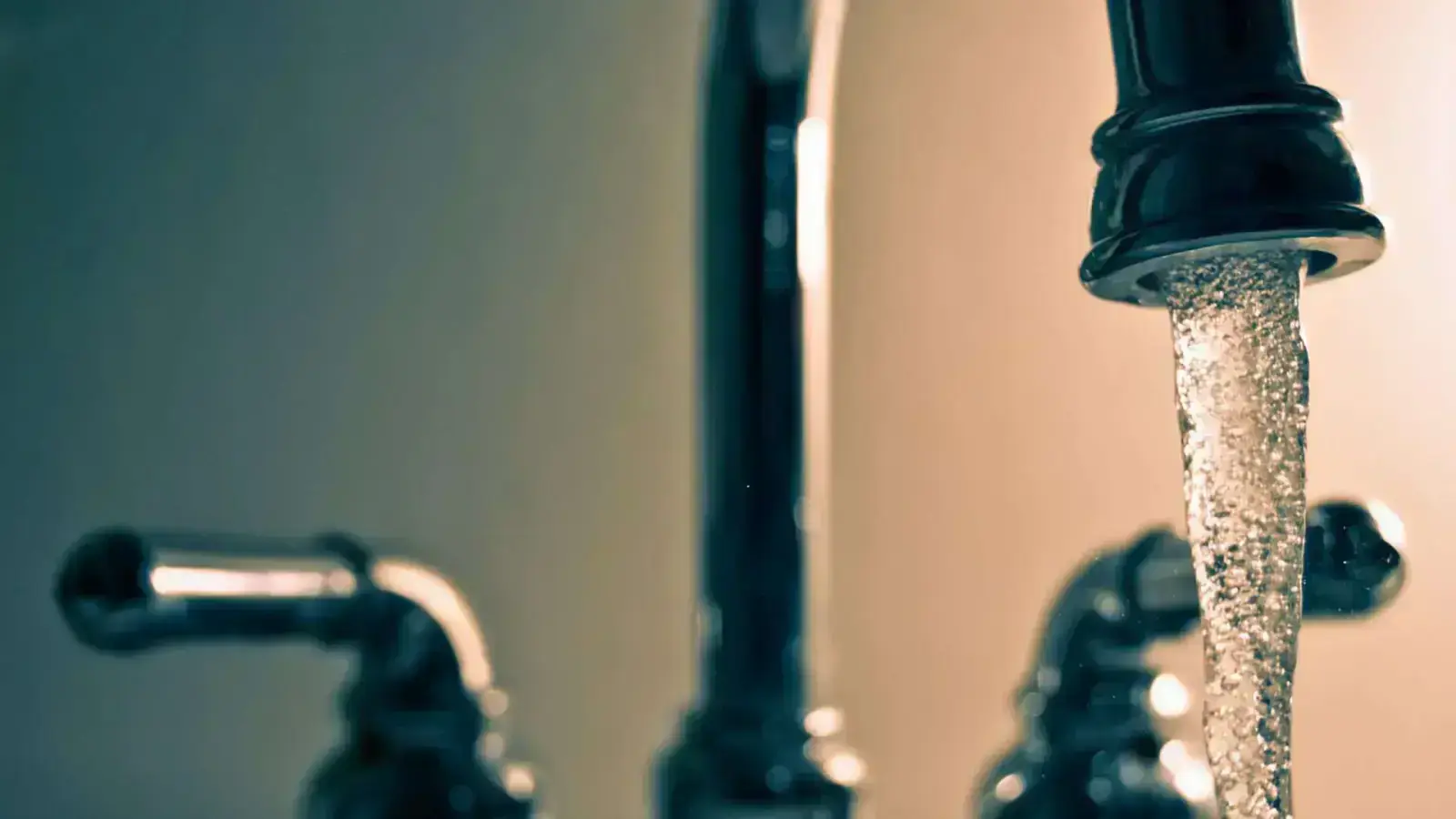 Water-Efficient Faucets: Revolutionize Your Water Bill and Save the Planet!