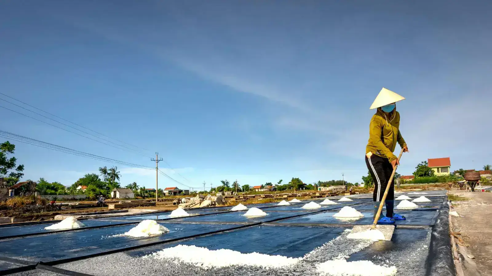 Creating Circularity: New Uses Desalination through Brine Valorization